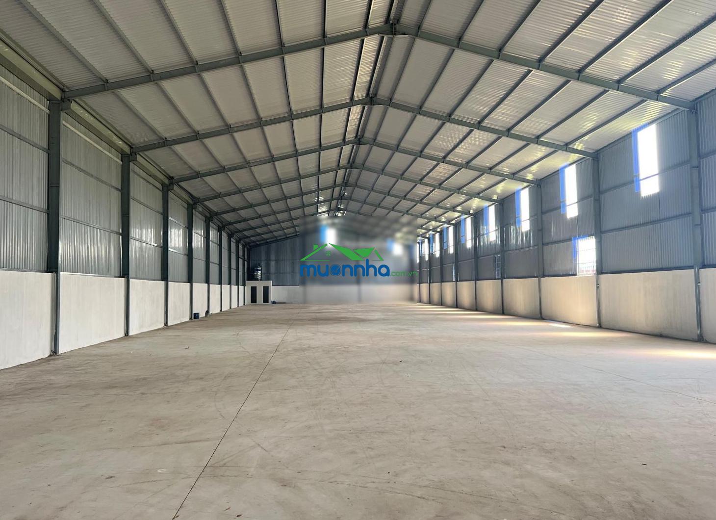 Cho thuê xưởng 900m2, 30 triệu/tháng thuận an