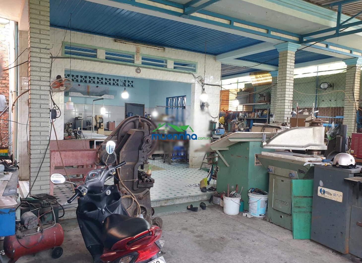Hot bán gấp nhà dt 8x25m, hẻm xe hơi, gần song hành, chợ đầu mối hóc môn - 2