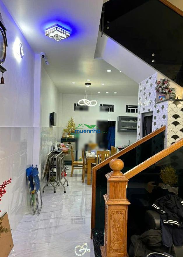 Nhà chdv tôn thất thuyết q4, dt 6.1 x 26. giá 15 tỷ 158m2. hxh. xóm chiếu, đh nguyễn tất thành