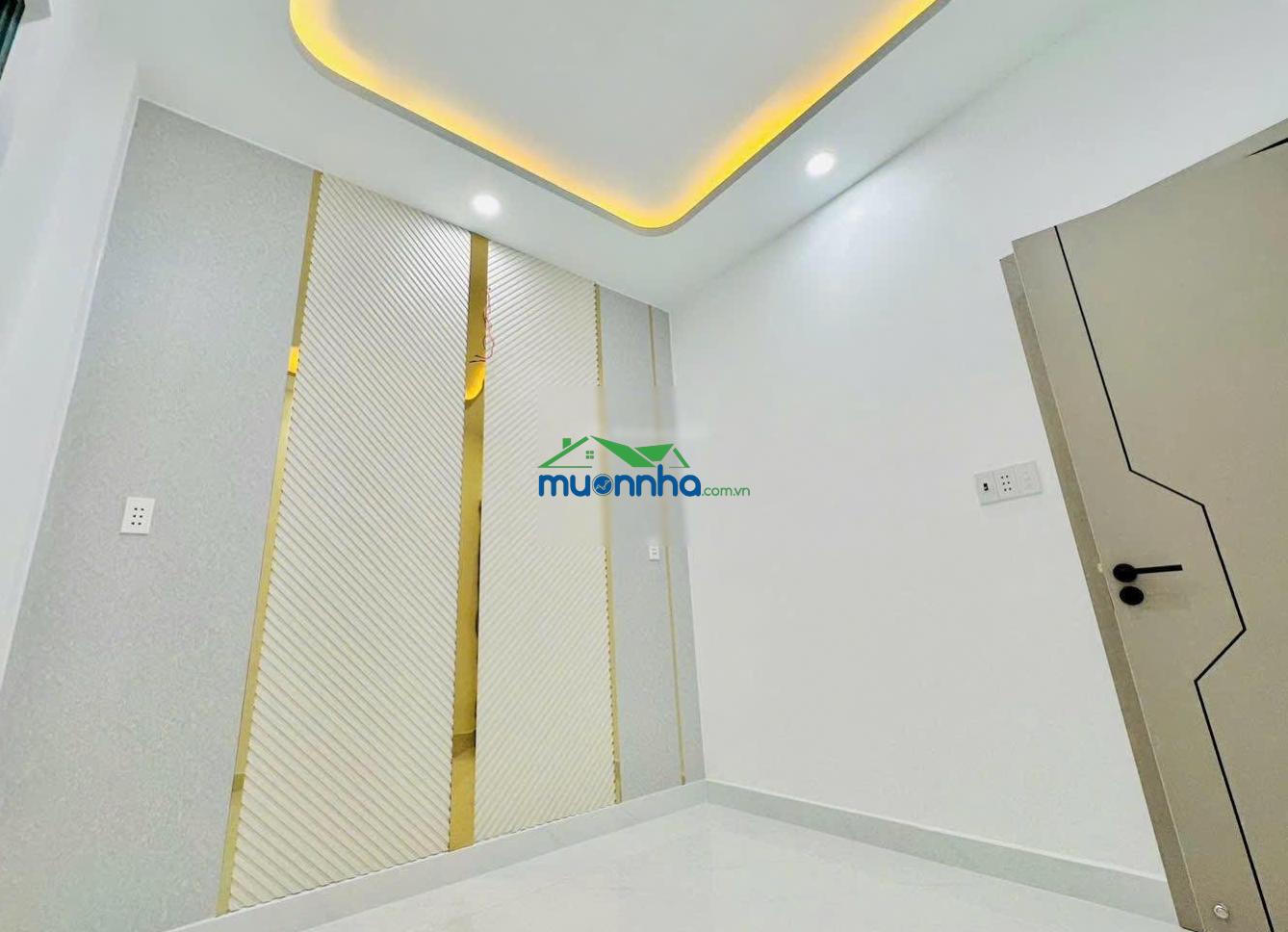Nhà đẹp 4 tấm bán gấp siêu phẩm q4 kẹt tiền 3pn khu dân cư hẻm 3m sát mt giá 4 tỉ nhĩnh giáp q1 - 4