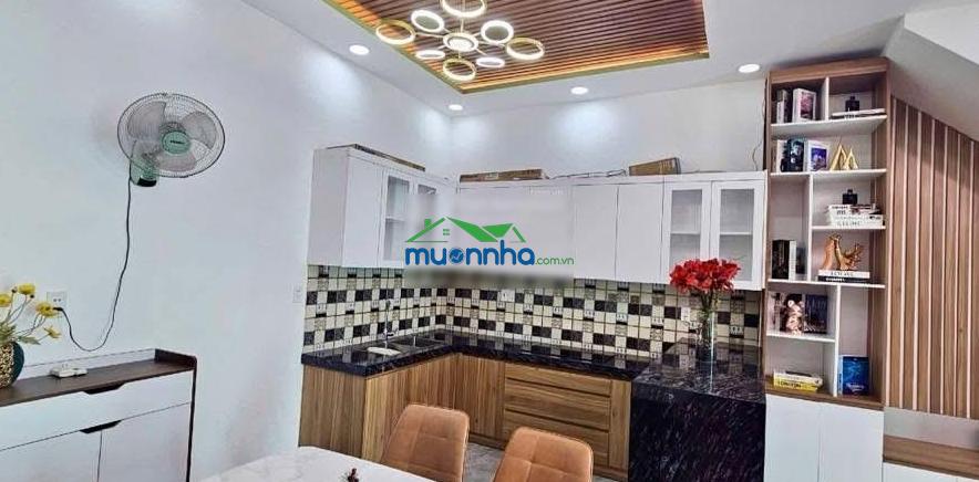 Bán nhà trần xuân soạn. tân hưng dt 65mv nhà mới đẹp hơn 7 đồng