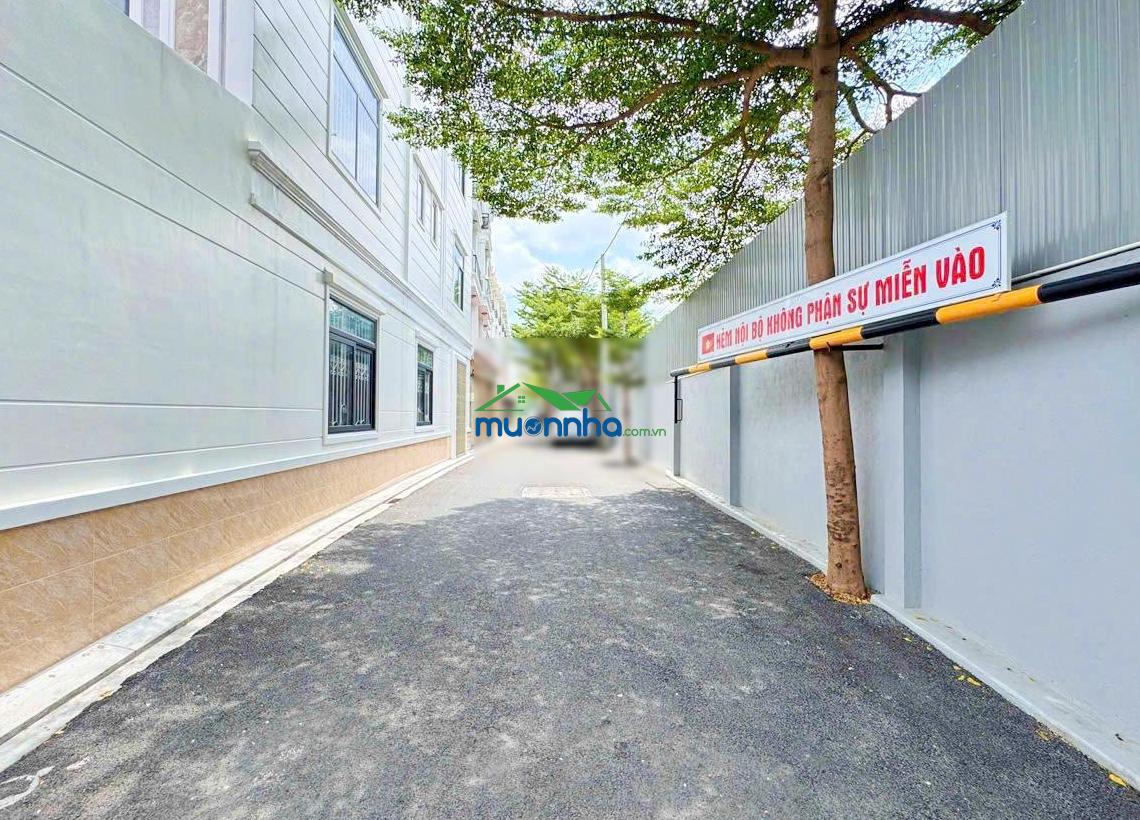 Bán nhà 3 tầng đường 7m gần sông sg liền kề vạn phúc city, cách ql13 200m, sổ riêng hoàn công
