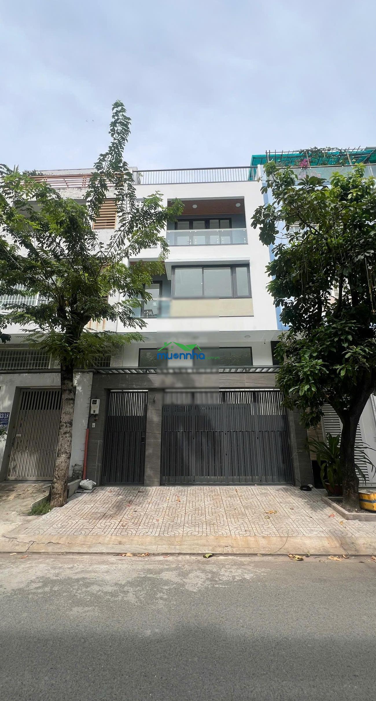 Duy nhất nhà 4 tầng (4.5x20m) có hầm để ô tô đường 12m kdc đặng thùy trâm - bình lợi p13 bình thạnh