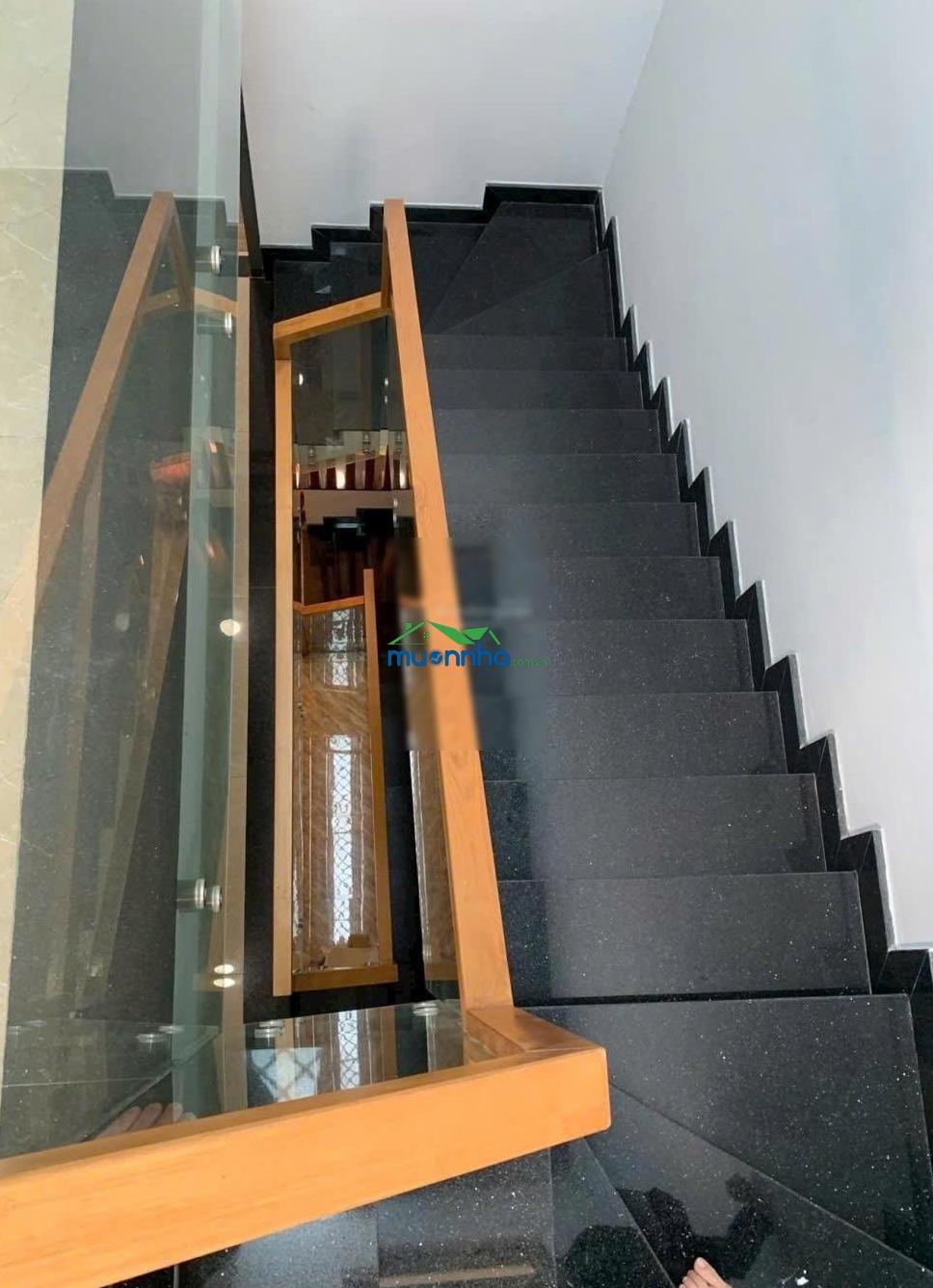 Bán nhà 3 lầu mới 85.2m2 linh xuân, ô tô vào nhà, gần phạm văn đồng, thu nhập 11tr/tháng - 2