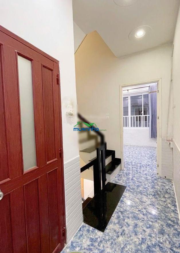 Phan văn trị - bình thạnh - nhà mới 4 tầng - sát mặt tiền - 5pn - sân xe - sân thượng - chỉ hơn 6t - 4