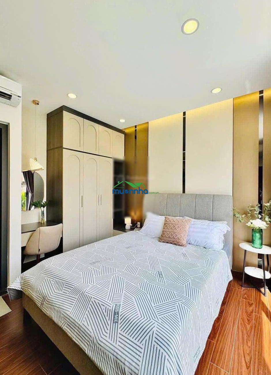 Cô phượng bán gấp nhà nguyễn hiền - phường 4 - quận 3. dt: 71m2 sẵn cho thuê 24triệu/tháng - 2