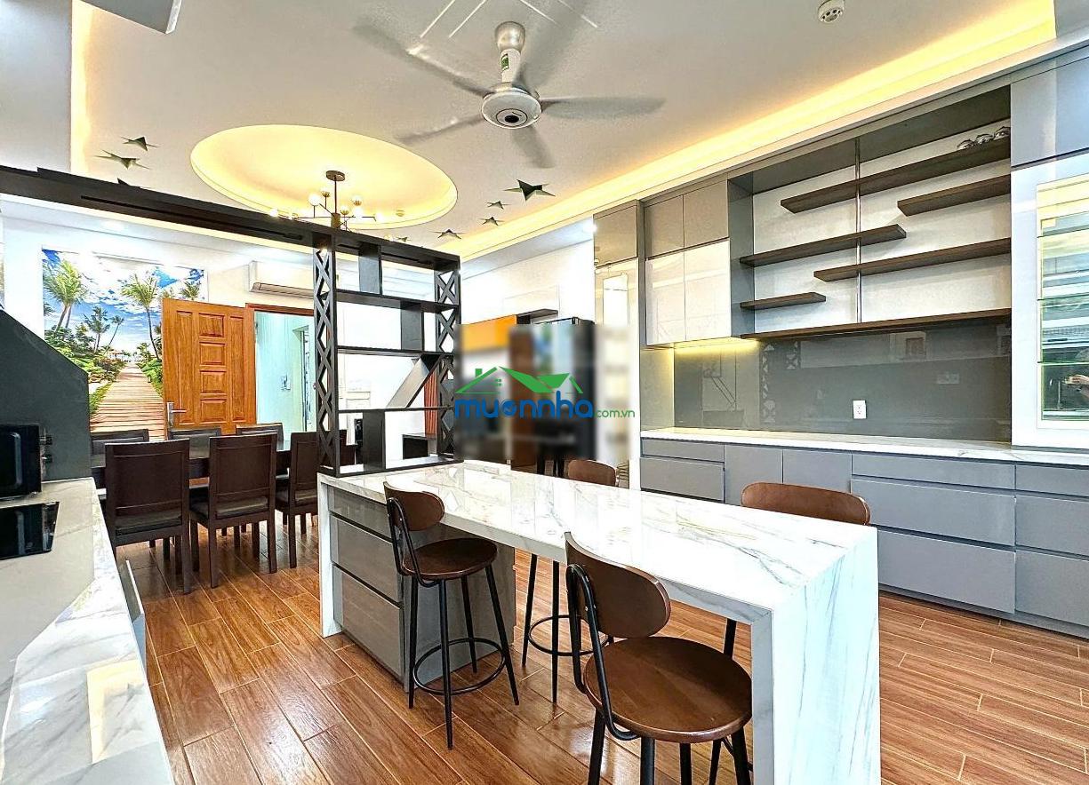 Tòa nhà bề thế sang sịn như biệt thự lý thường kiệt quận 10 7 tầng thang máy - đẳng cấp