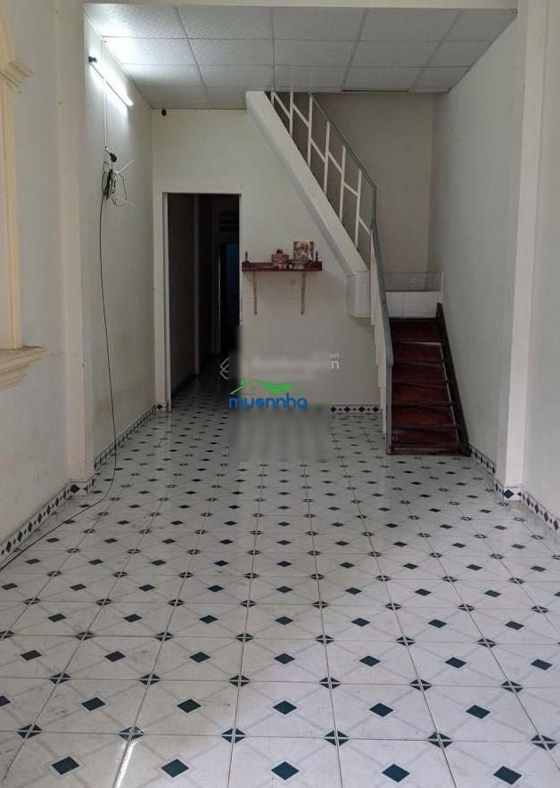 Giảm giá siêu phẩm chân dài sát tuyến metro 2-66 m2-2 tầng-giá 9 tỷ