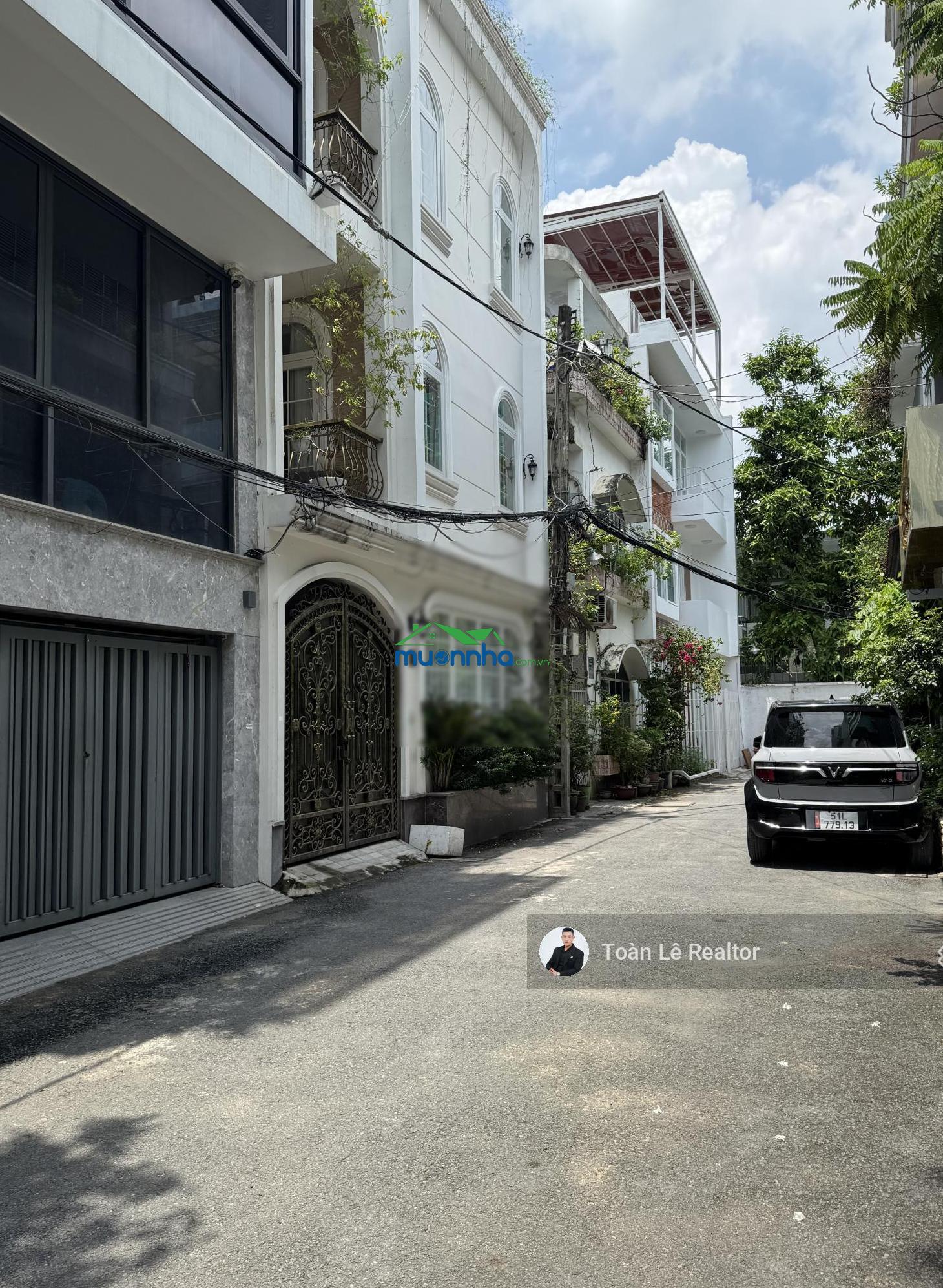 Biệt thự khu compound phú nhuận ngang 7.1m - 4 tầng st - xe hơi đậu 3 chiếc - giá chỉ 26 tỷ tl