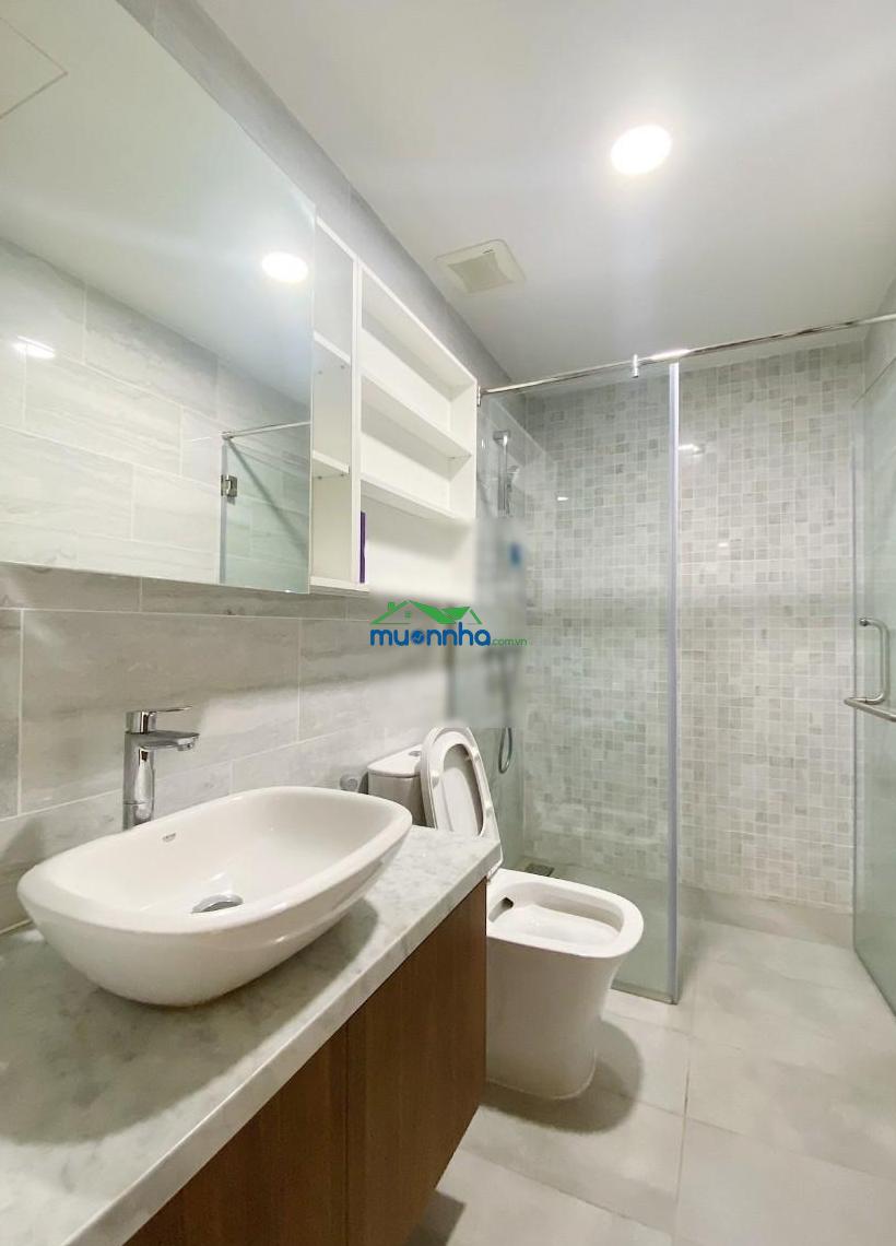 Cho thuê căn hộ kingdom101 tô hiến thành, 2pn 73m 17triệu 0934 819 *** khoa