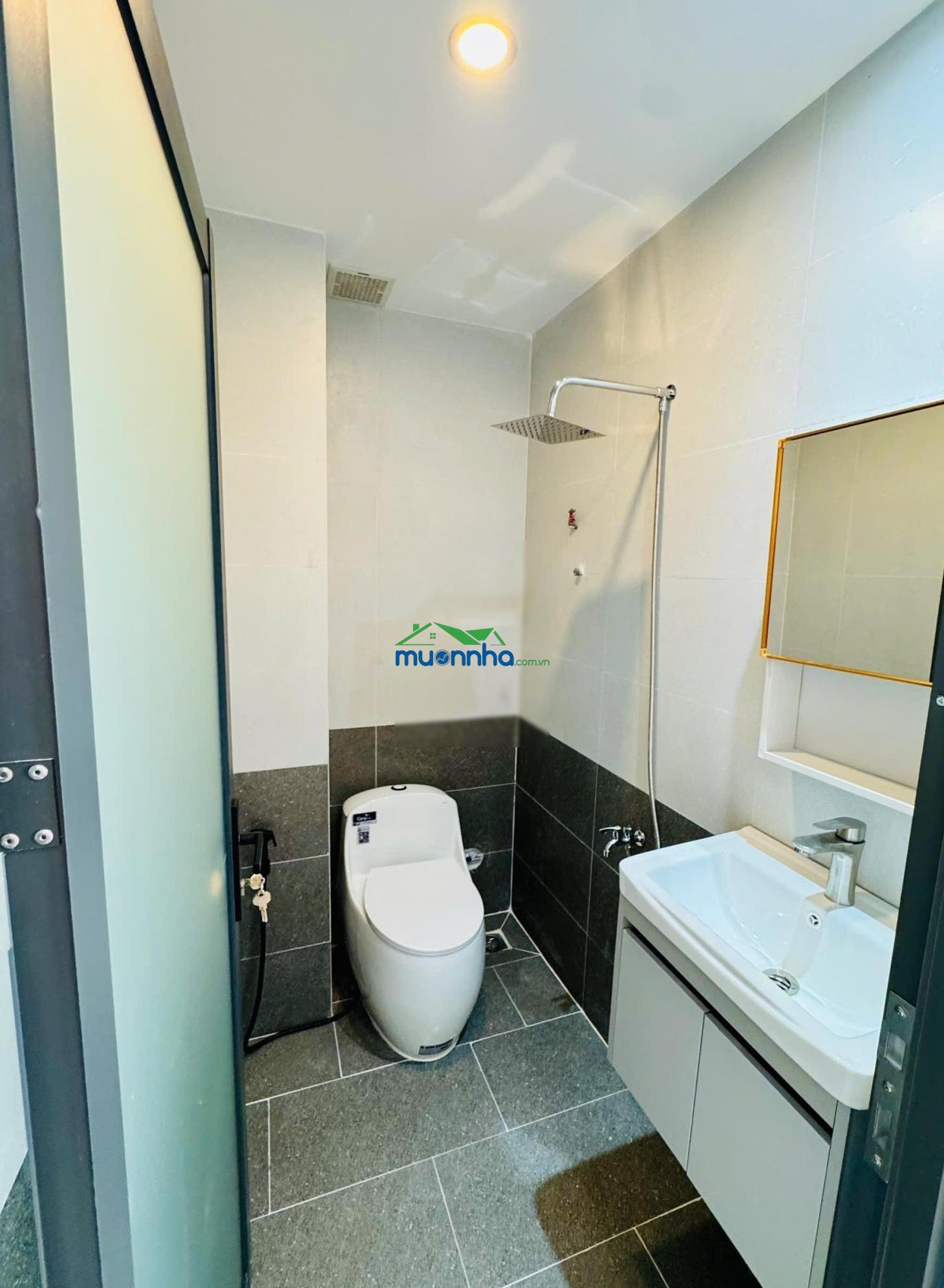Nhà đẹp sát mặt tiền âu cơ - 4x15m, 1 trệt 2 lầu 3pn 4wc hẻm xe hơi - 2