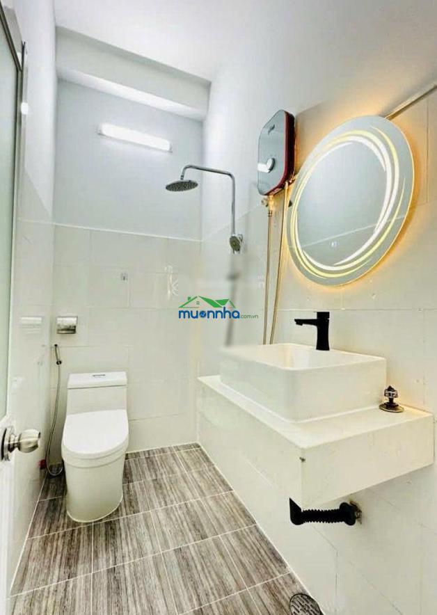 Bán nhà riêng tại huỳnh tấn phát, 5,2 tỷ, 51m2, 4pn, 5wc, giá siêu hời!
