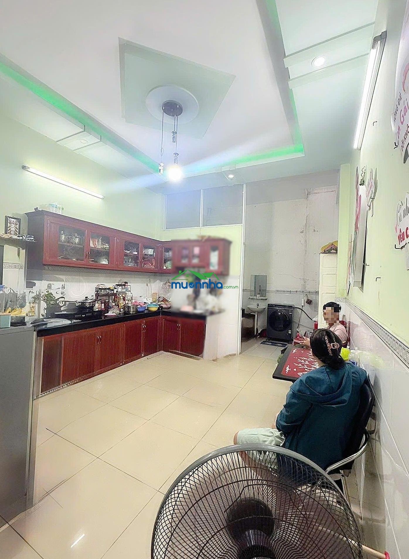 Cho thuê 20tr - nhà 4 tầng đường tên lửa. - 3