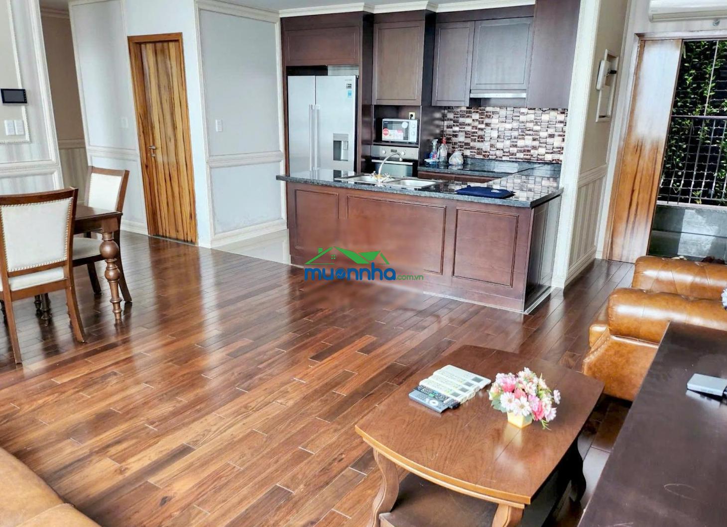 Cho thuê gấp căn 3pn/97m2 leman luxury quận 3. căn góc tầng cao -full nội thất. giá 38tr/th bao pql