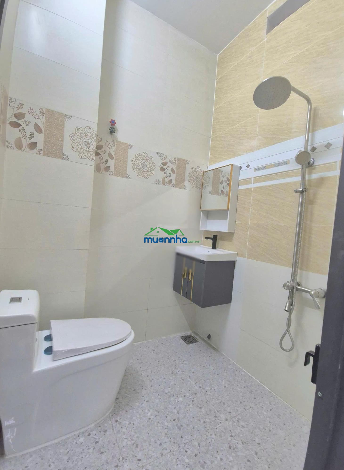 Bán nhà 3 lầu hẻm xe hơi tân bình, chỉ 5.5 tỷ còn bớt - 4