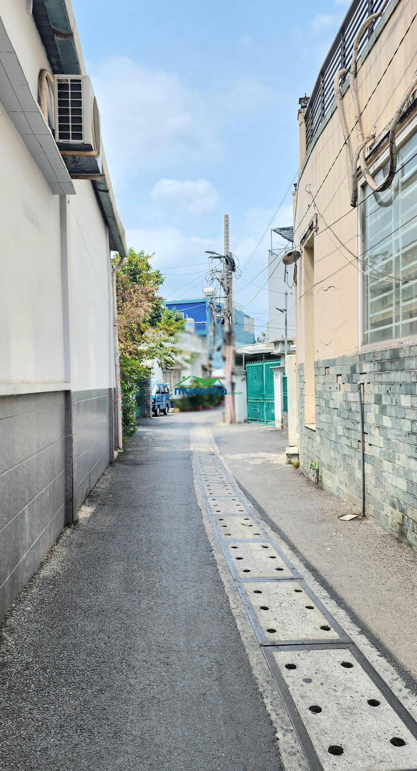 Chỉ 4.5 tỷ _ 50m ra võ văn ngân _ 65m2 _ vip bình thọ - 2