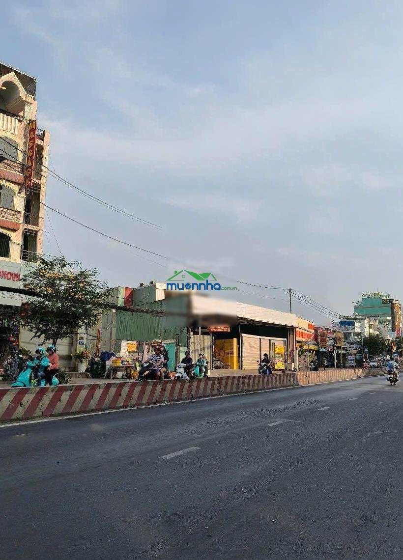 Anh chủ bán căn nhà 4 x 19m hơn 5 tỷ, trần xuân soạn, huỳnh tấn phát, quận 7
