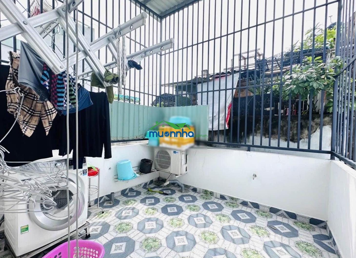 Căn nhà kiên cố gần bx an sương q12 tphcm giá ngộp 3,3tỷ - 4