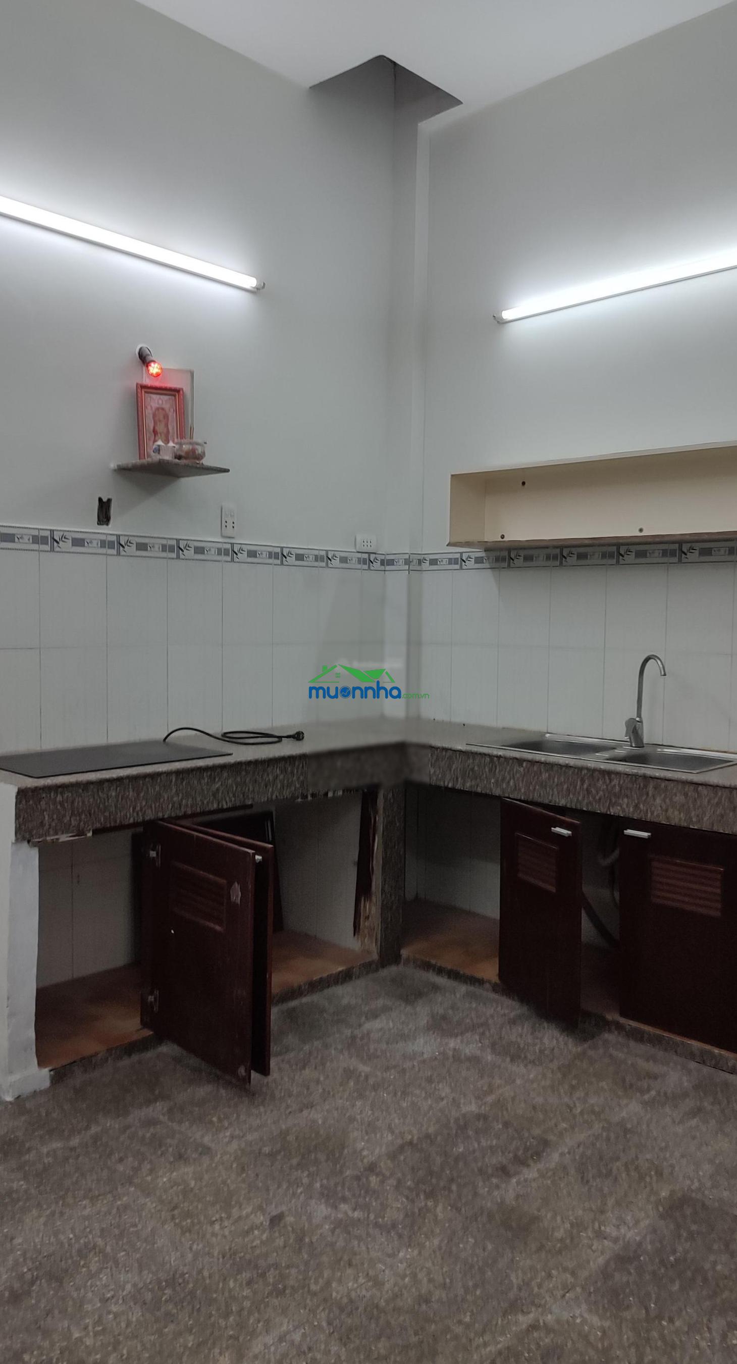 Nhà q6 gần ngã tư nguyễn văn luông - hậu giang, trệt 2 lầu, 5pn, 3wc, giá 5,3 tỷ - 4