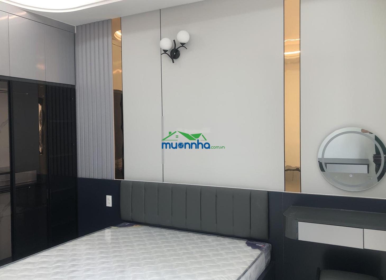 Nhà đẹp hẻm xe hơi - ngay gần chợ bà chiểu - bình thạnh: 60m² (4 x 15) - 4 tầng: 4pn, 5wc.