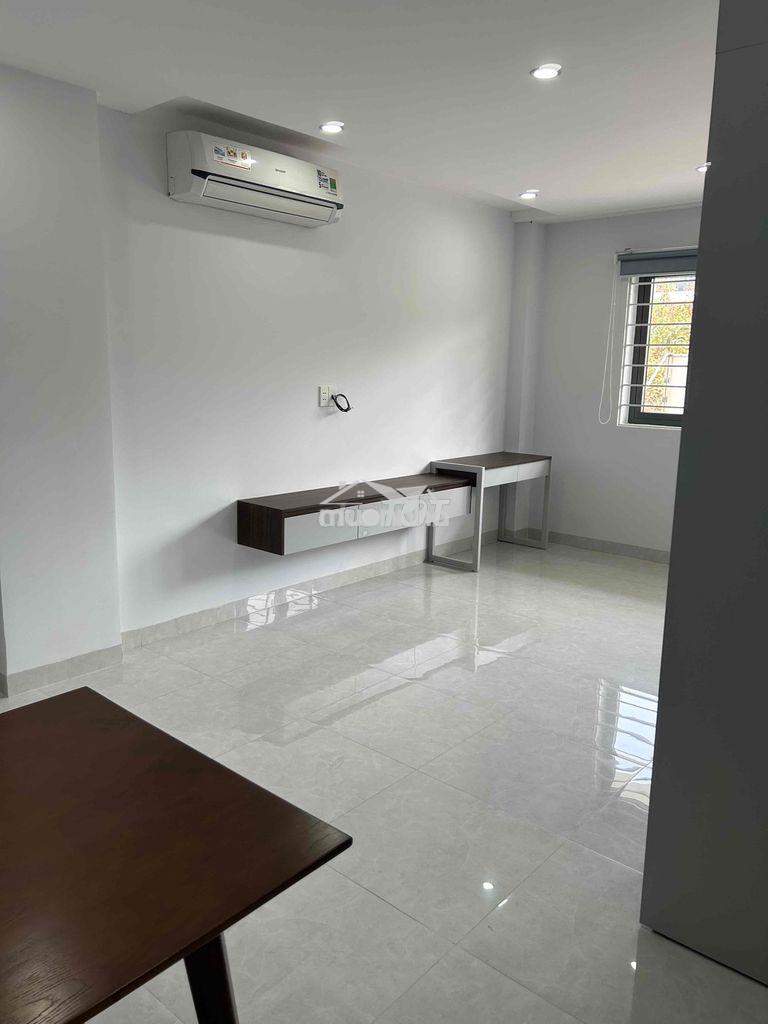 Căn hộ mini đầy đủ nội thất, mặt tiền đường 40m cho thuê