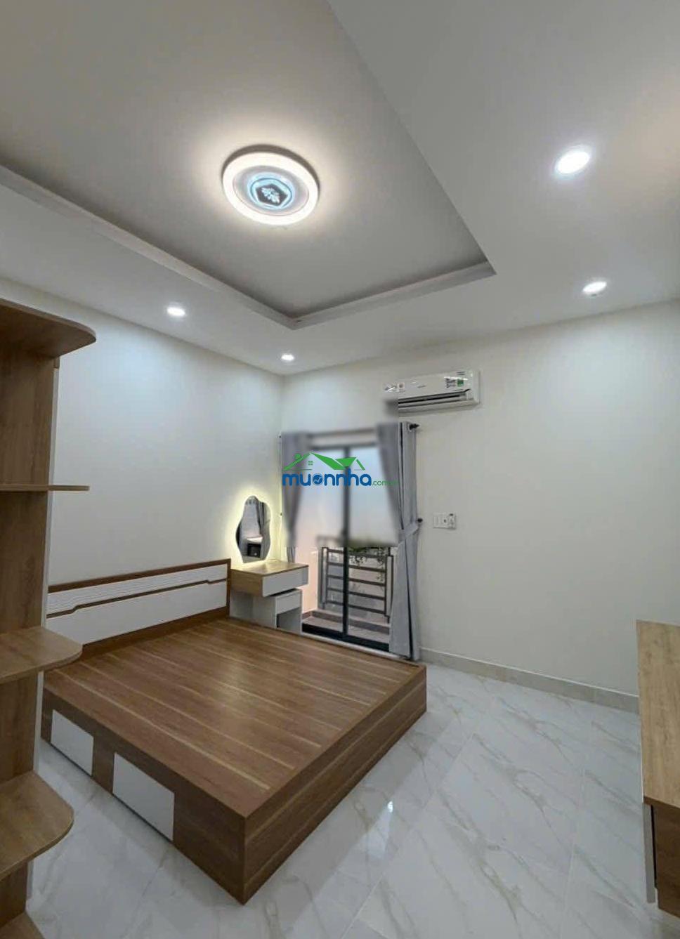 Nhà phố 1 lầu shr hẻm 308 huỳnh tấn phát - thông ra eco green