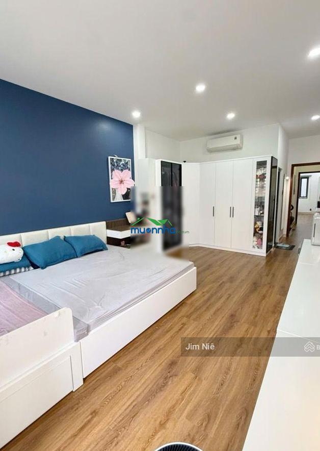 Khu tên lửa - gần nhà thờ phao-lô - 4 tầng - 4x20m - đường 6m xe hơi - khu hiếm nhà bán. - 2