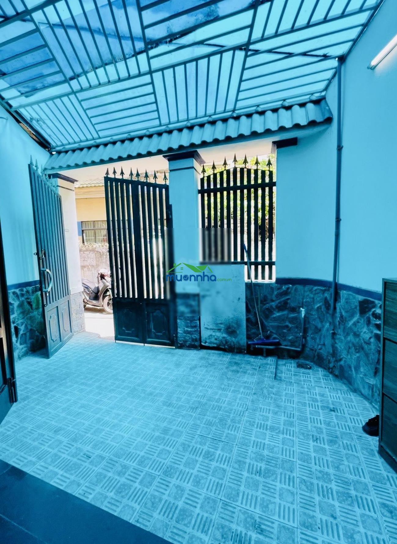 Nhích 7 tỷ, 60m2, 4 tầng, ngang 4,6m cạnh mt dương quảng hàm - 2