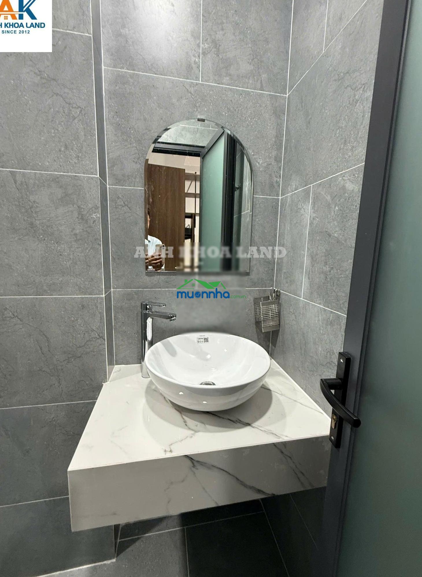 Giảm 1.2tỷ - nhà mới 5 tầng có thang máy - vừa ở vừa khai thác căn hộ dịch vụ - phường thủ đức, hcm - 3