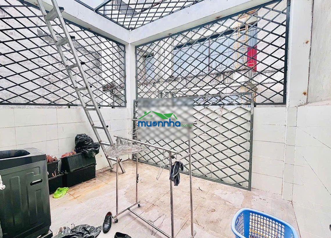 Ngay khu vip ttq9 - bán nhà mới đẹp - lê văn việt - 3tầng - 69m2(4m x 17,2m) - hxh 5m - giá 6.18tỷ - 3
