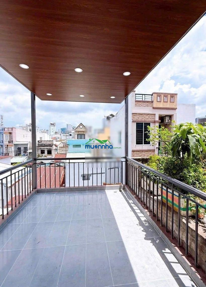 Bán nhà giá tốt trung tâm đoàn văn bơ 4 tầng sổ vuông 50m2 5,55 tỷ tlcc - 2