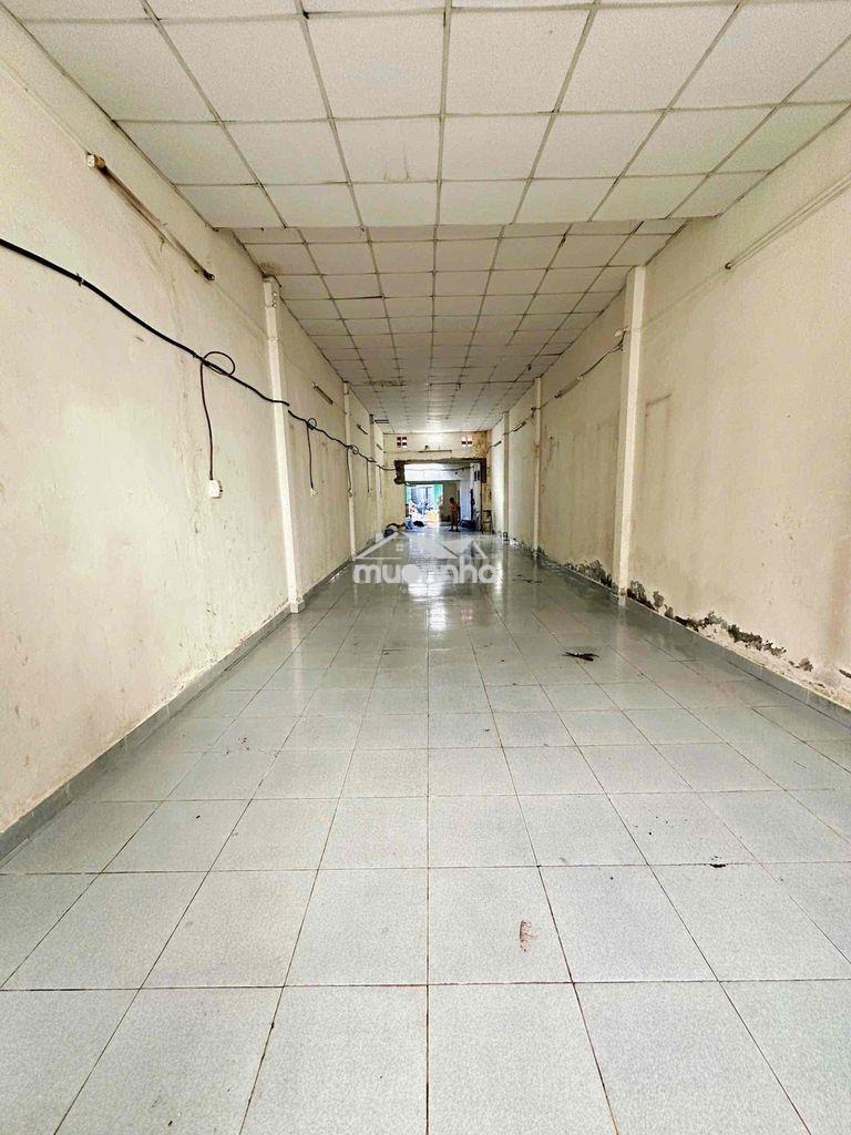 Cho thuê nhà h5m năm châu p11 tân bình. dt: 4m5 x 34m trêt lững 17tr