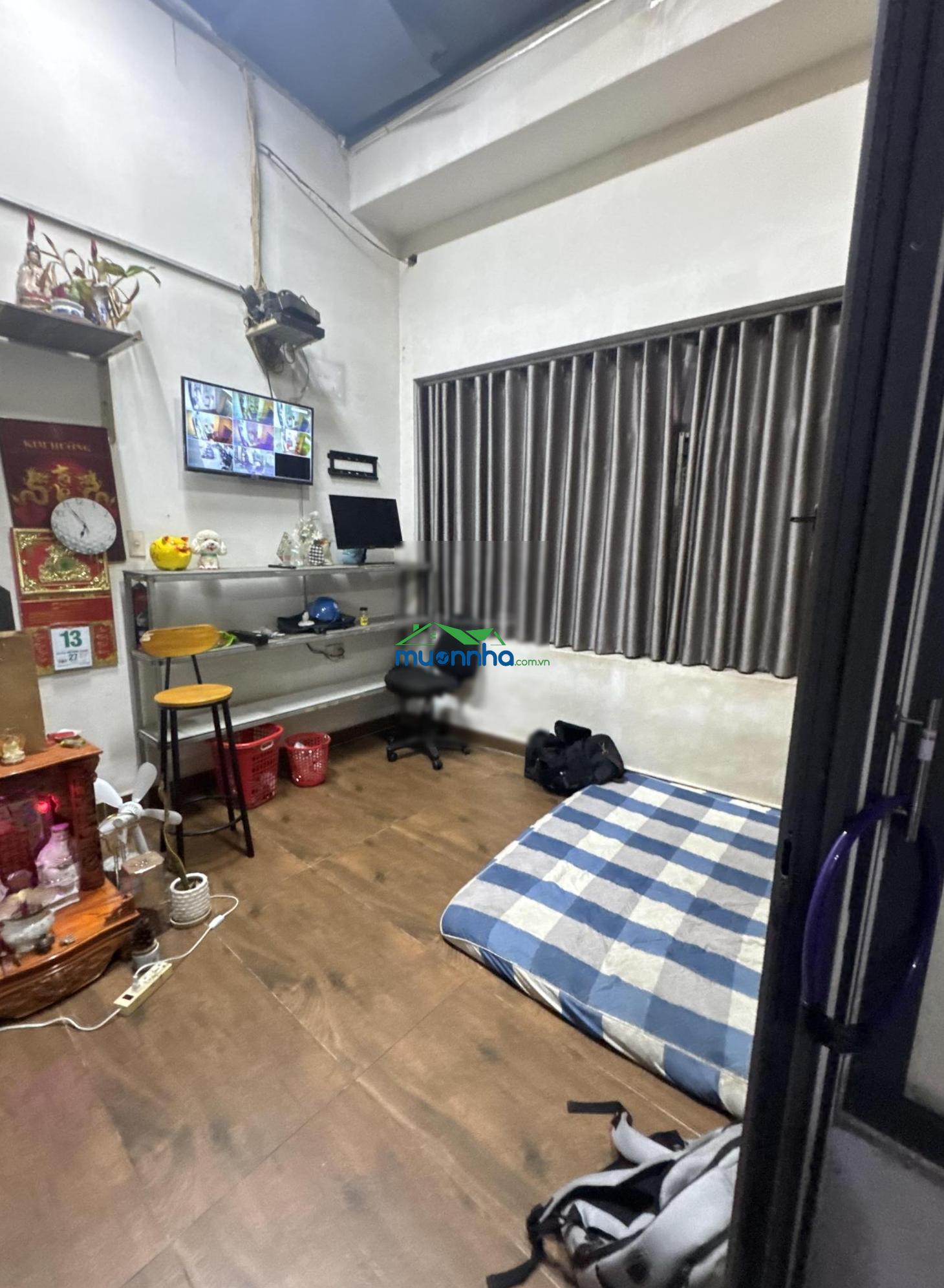 Hàng hiếm sẵn dòng tiền q7 - chdv-7 tầng 32 phòng-có thang máy-dt: 125 m (5,65 x 23,5), nở hậu 10 m