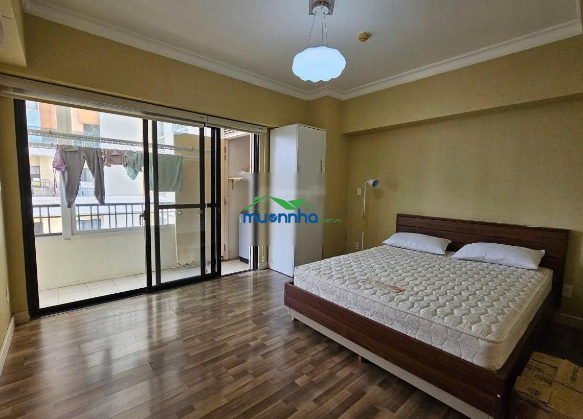Căn hộ cantavil an phú, 98m2, 3 pn, 2 ban công , view hồ bơi, nội thất đủ. giá cho thuê 19tr/tháng