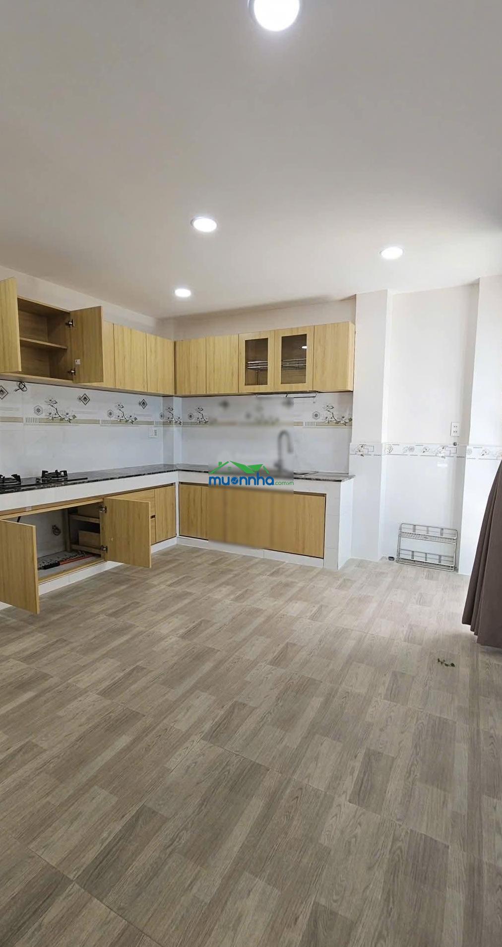 Nhà đẹp lưu hữu phước q8 - hẻm xe hơi thông -4 tầng 4pn - 70m2 - vị trí đẹp vừa ở vừa kd - hơn 5 tỷ - 4