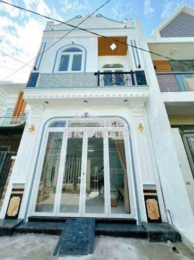 Đang thuê 12tr/tháng, nhà nguyễn ngọc phương bình thạnh giá 3tỷ250, lh