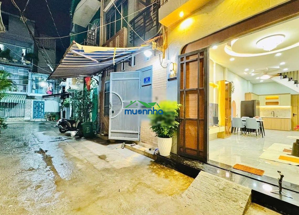 Hẻm xe hơi - 43.4m2 - 4pn - 4vs, có phòng ngủ trệt - full nội thất - gần chợ bà chiểu