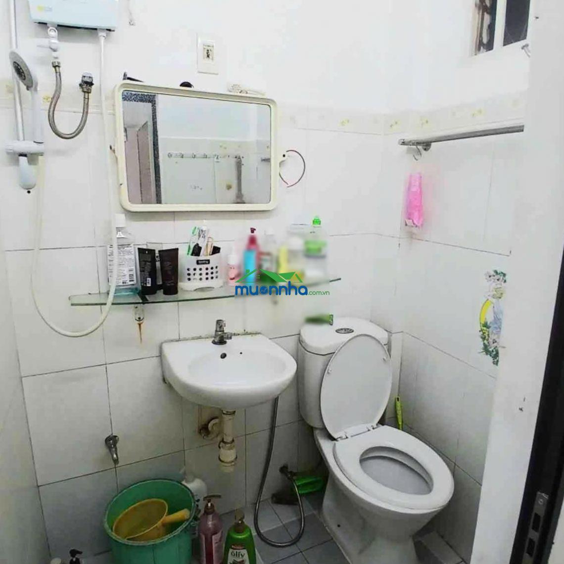Bán gấp nr tại hẻm 28, âu dương lân, 49m2, 6,9 tỷ vnd