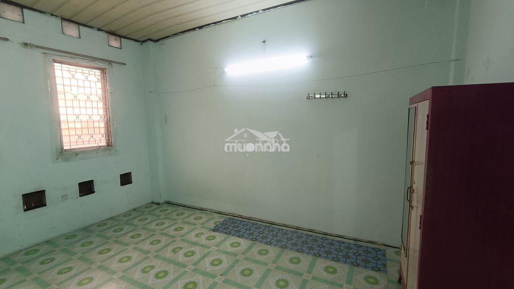 Phòng trọ gần cv lê thị riêng - 540/35 cmt8, q3 - 30m2 - 3