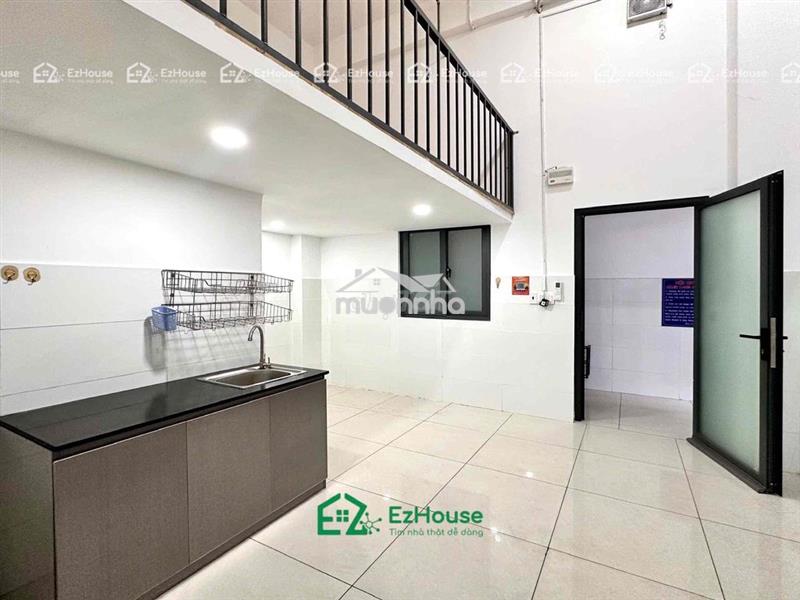 Phòng gác cao, rộng rãi ở 3-4 bạn - mới xây ngay đầm sen park