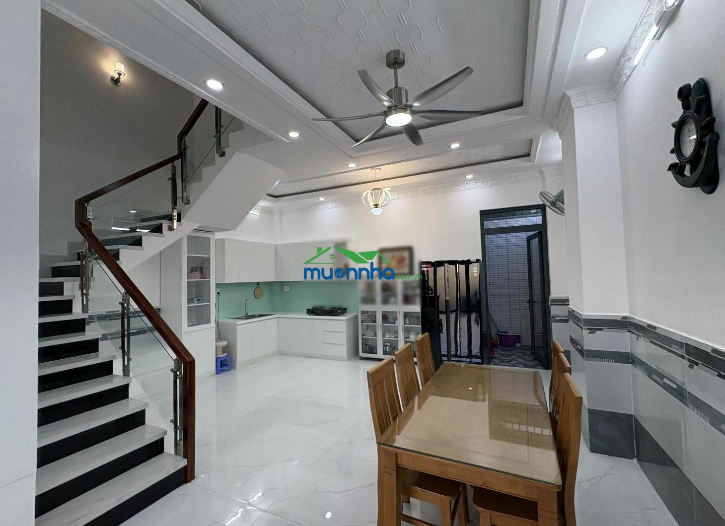 Bán nhà 3 lầu sân thượng 6m x 13,5m - 2