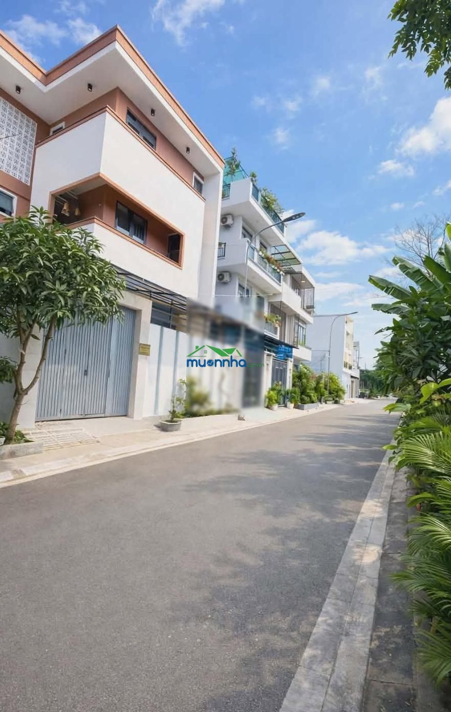 Nhà 3 tầng - nguyễn bình - có sân vườn, xe ô tô đậu trong nhà, 8,1m*11,4m - 4 pn - lh: 0938 300 *** - 3
