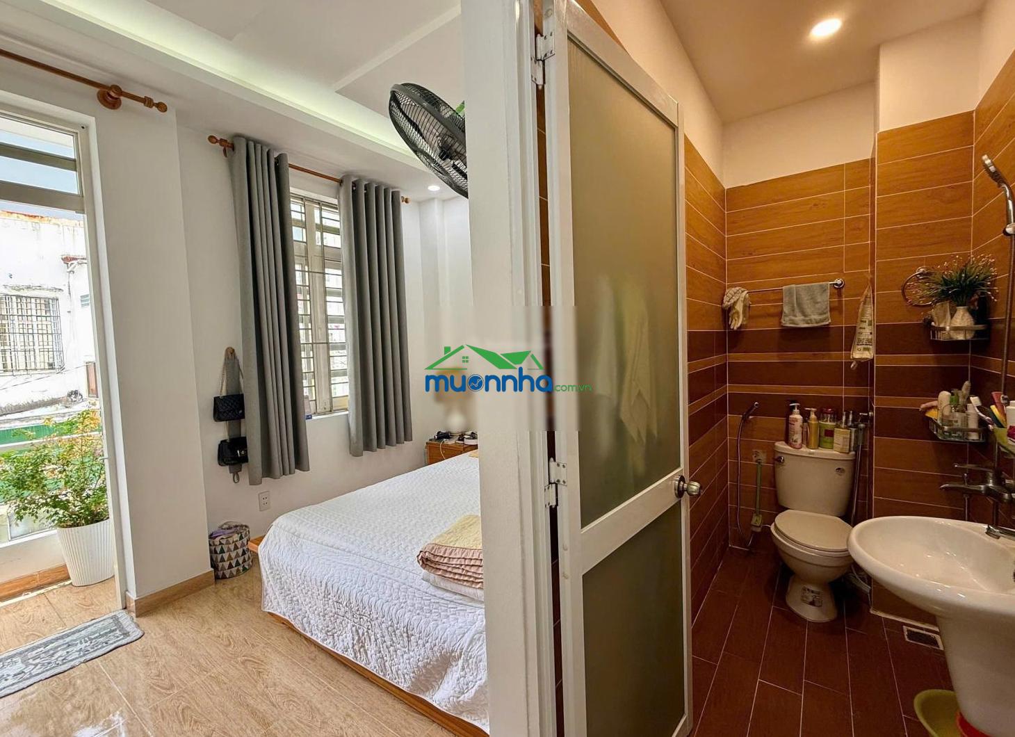 Bán nhà căn góc - hẻm xe tải - thích quảng đức phú nhuận - 41.4m2 4pn cực thoáng - 9.8tỷ - 4