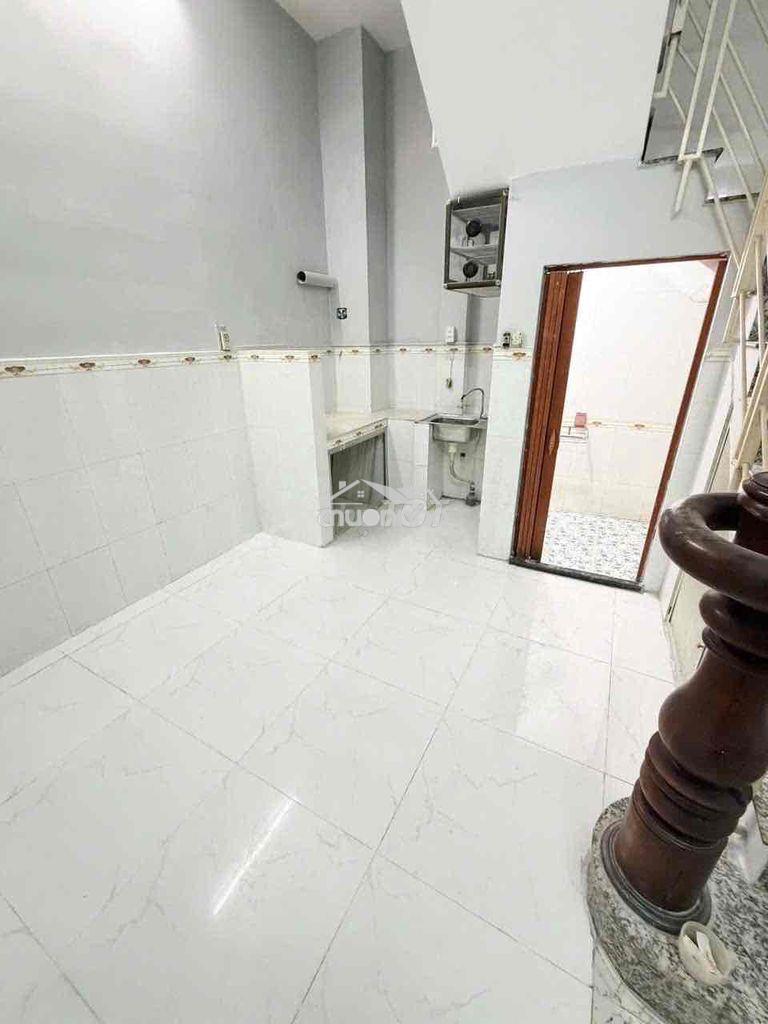 Nhà thuê đẹp, nguyễn xuân khoát, tân phú hẻm 3m - 3