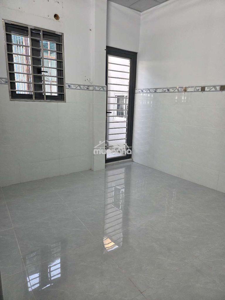 Nhà cho thue.hẻm 44 bùi van ba  - 2