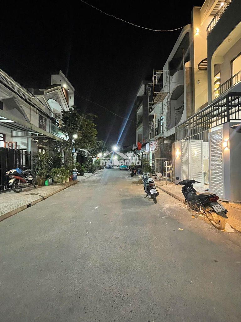  Nhà hxh 10m đường nguyễn thi minh khai -  ga dĩ an, đất 65m, 3.2 tỷ - 3