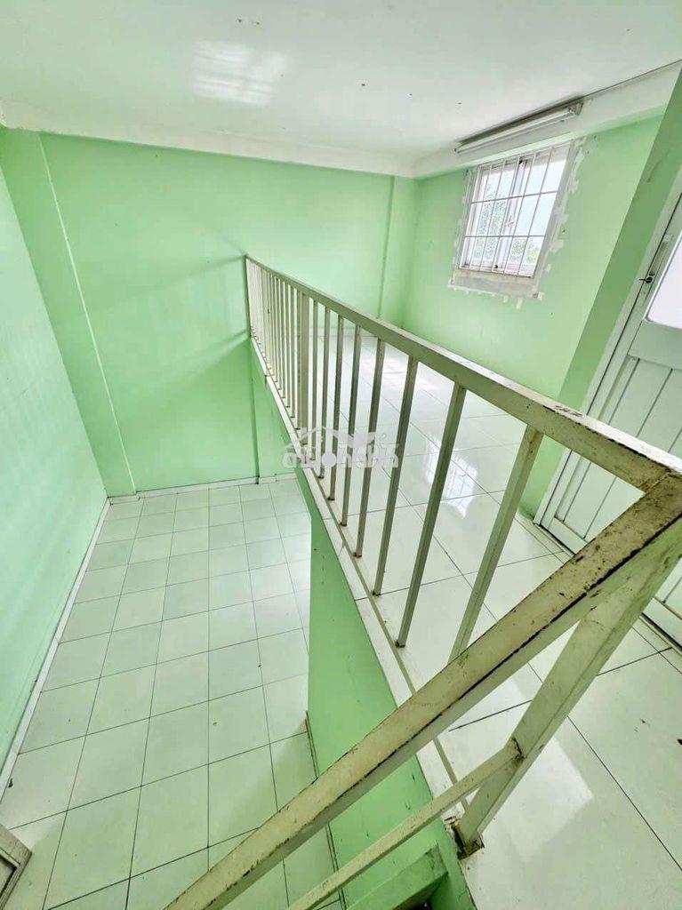 Nhà thành phố hồ chí minh 100% tiền:  200 triệu. có mới đăng - 3