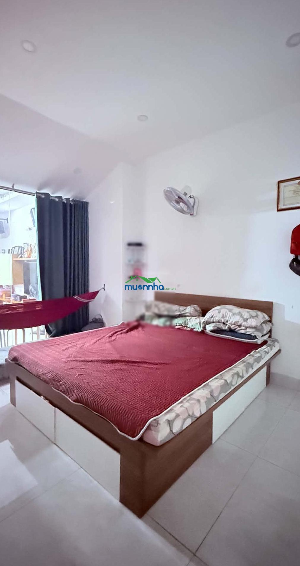 Nhà 3 tầng - gần bên vạn phúc - sân ô tô - ngang 5,2m - tiềm năng tăng giá khi ql13 mở rộng