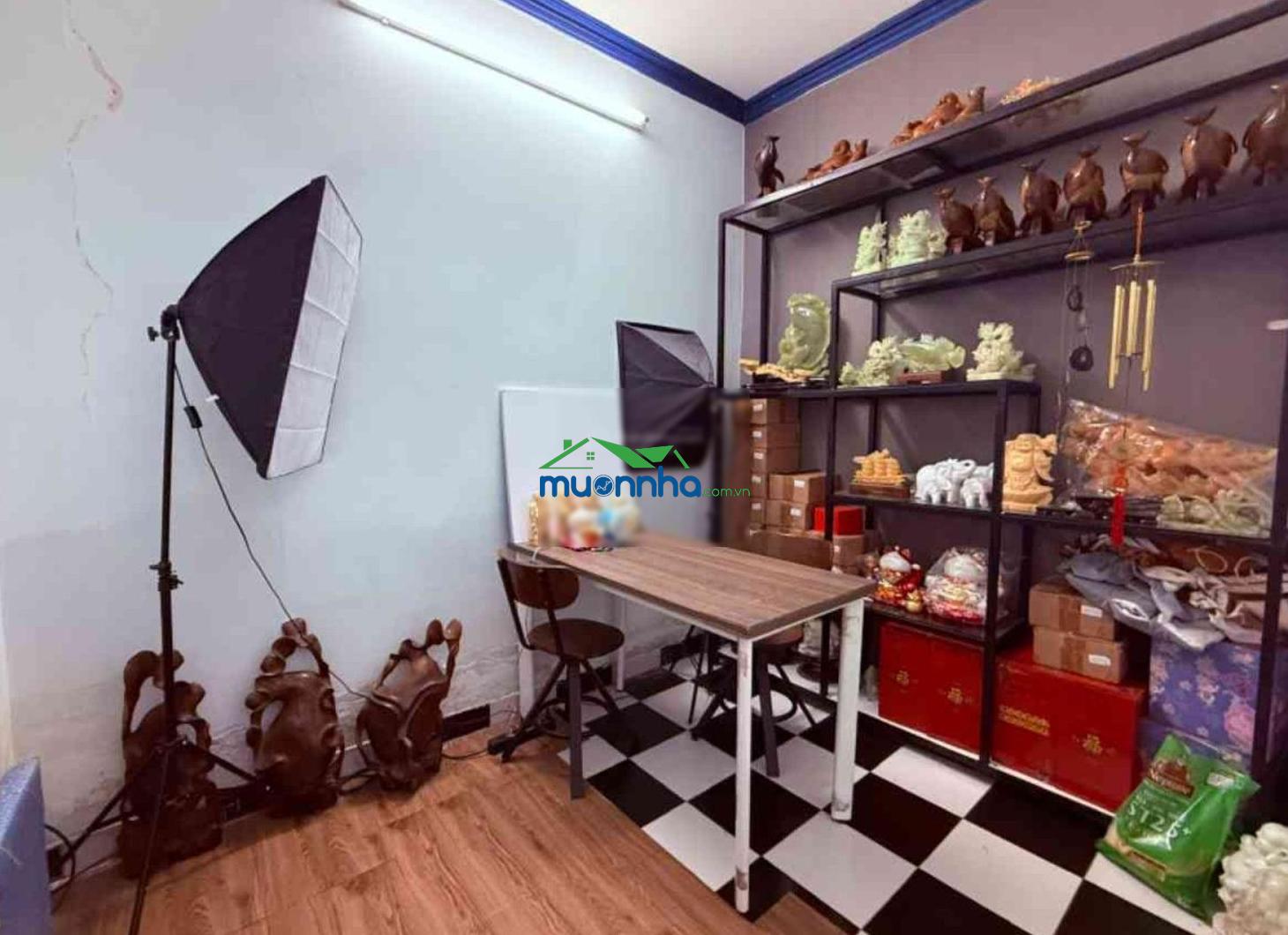 5 tỷ nhỉnh hẻm xe hơi trường thọ nhà cấp 4 65m hiếm gặp - Ảnh 4
