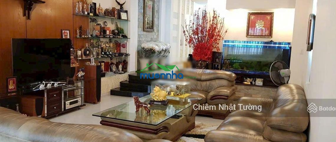 Nhà bán hẻm xe hơi ngủ trong nhà, thông kd tốt, 4 tầng kiên cố, 5,3m x 32m, vườn lài, tân phú,